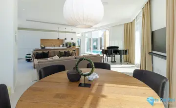 9 bedroom House for Sale in Riviera del Sol-41678