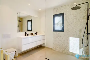 6 bedroom House for Sale in Marbella-41708