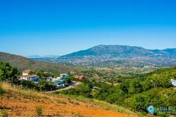 4 bedroom House for Sale in La Mairena-41765