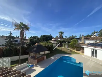 4 bedroom House for Sale in El Paraiso-41813