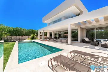 5 bedroom House for Sale in Marbella-41848