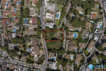 1597m2 Plot for Sale in Nueva Andalucía-41935