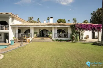 5 bedroom House for Sale in El Paraiso