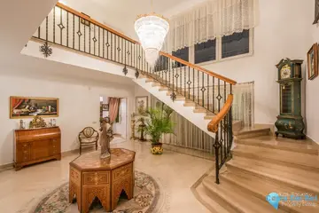 6 bedroom House for Sale in Churriana-42008