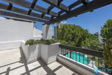 2 bedroom Apartment for Sale in Río Real