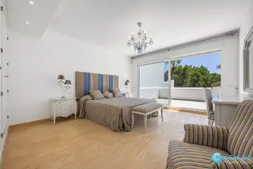 2 bedroom Apartment for Sale in Río Real-101416