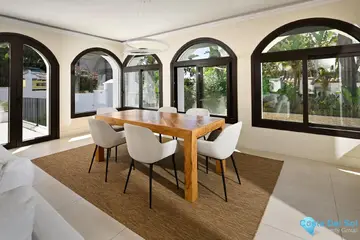 6 bedroom House for Sale in Marbesa-42120