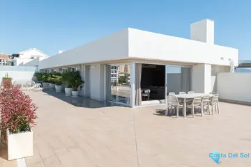 3 bedroom Apartment for Sale in San Pedro de Alcántara-42190