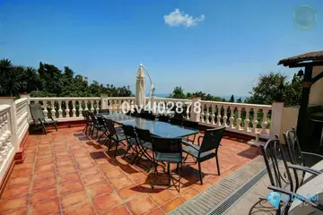 10 bedroom House for Sale in Benalmadena Pueblo-42289