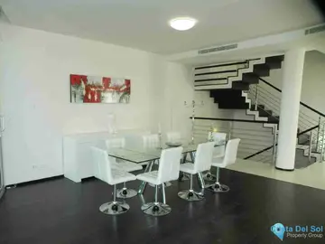 4 bedroom House for Sale in Sierra Blanca-42310