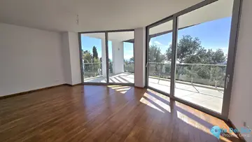 5 bedroom House for Sale in The Golden Mile-42465