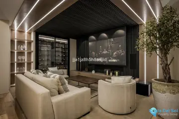 4 bedroom House for Sale in Sierra Blanca-42521