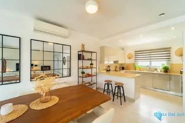 4 bedroom House for Sale in Marbesa-42537