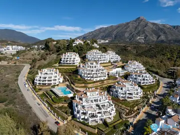 3 bedroom House for Sale in Nueva Andalucía-42604
