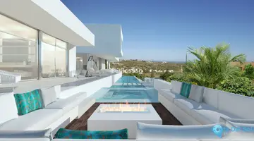 4 bedroom House for Sale in Los Flamingos