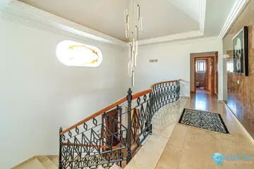 8 bedroom House for Sale in Marbella-42846