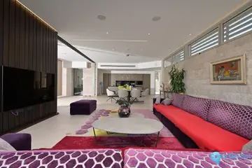 6 bedroom House for Sale in Marbesa-42904