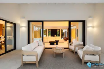 4 bedroom House for Sale in Cortijo Blanco-42960