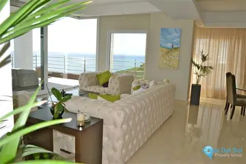 5 bedroom House for Sale in La Duquesa-42981