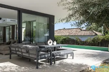 5 bedroom House for Sale in Nueva Andalucía-43058