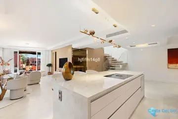 3 bedroom Apartment for Sale in Estepona-43094