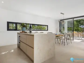 5 bedroom House for Sale in Marbesa-43236