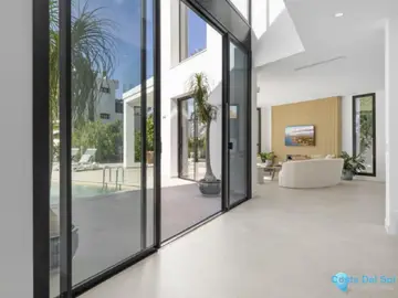 5 bedroom House for Sale in Marbesa-43228