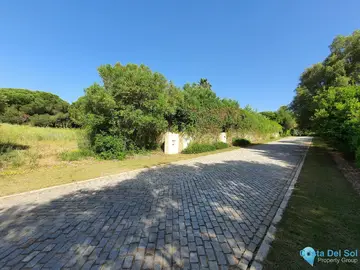 11528m2 Plot for Sale in Sotogrande