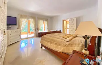 6 bedroom House for Sale in Nagüeles-43568