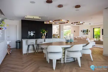 6 bedroom House for Sale in Artola-43619