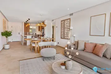 2 bedroom Apartment for Sale in La Quinta-101499