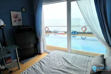 6 bedroom House for Sale in La Cala de Mijas-43707