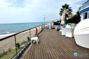 6 bedroom House for Sale in La Cala de Mijas-43711