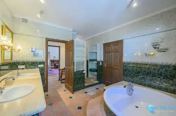 8 bedroom House for Sale in Ojén-43742
