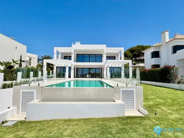 6 bedroom House for Sale in Elviria-43772