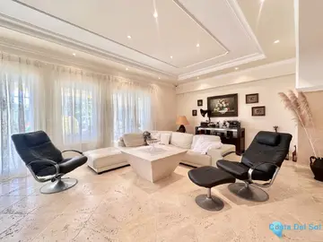 6 bedroom House for Sale in El Rosario-43780