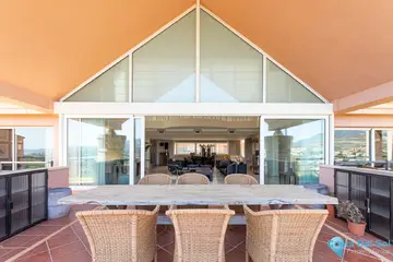 5 bedroom Apartment for Sale in Nueva Andalucía-43788
