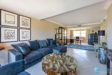 5 bedroom Apartment for Sale in Nueva Andalucía-43796