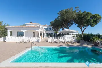 3 bedroom House for Sale in Elviria-44048