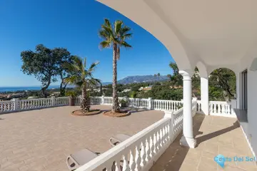 3 bedroom House for Sale in Elviria-44049