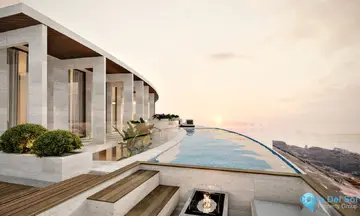 5 bedroom House for Sale in Casares