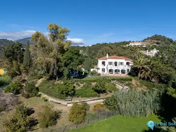 5 bedroom House for Sale in Nueva Andalucía-44252