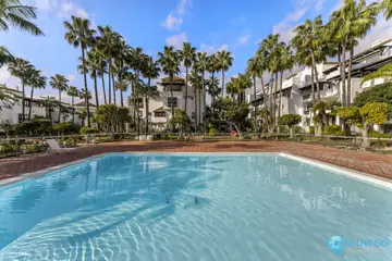 3 bedroom Apartment for Sale in The Golden Mile-44260