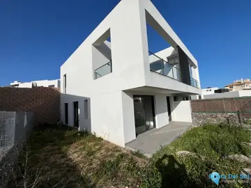 3 bedroom House for Sale in Riviera del Sol