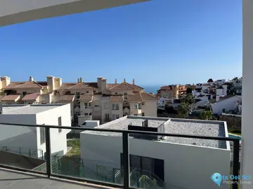 3 bedroom House for Sale in Riviera del Sol-17052