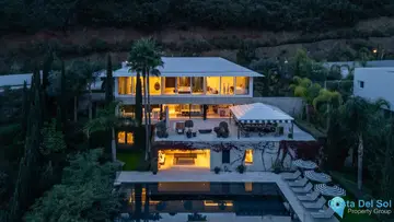 6 bedroom House for Sale in Elviria-44519