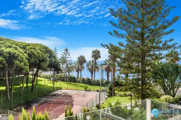 4 bedroom House for Sale in The Golden Mile-44581