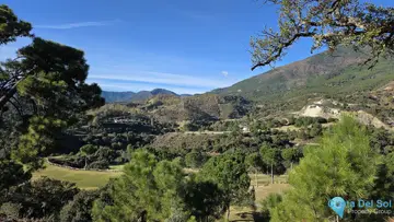 5497m2 Plot for Sale in La Zagaleta
