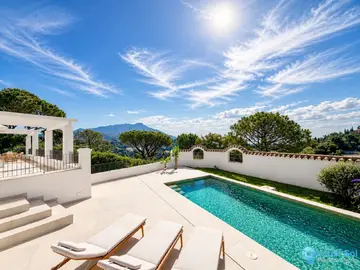 5 bedroom House for Sale in El Madroñal
