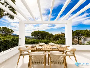 5 bedroom House for Sale in El Madroñal-44777
